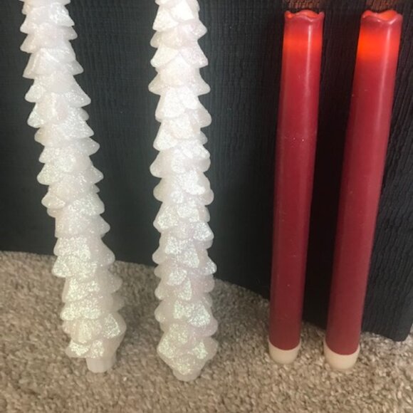 2 Pair Taper Candles Battery Operated Tree Shaped White With Glitter, Red Taper - Picture 2 of 2